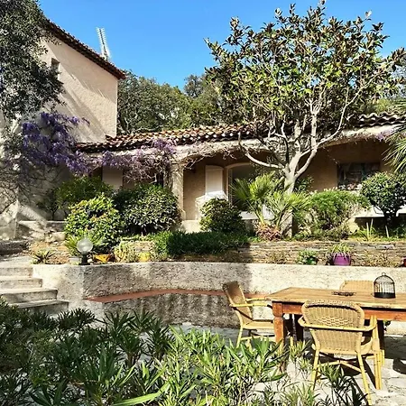 De Caractere! Sereine, Piscine, Plages 5mns! * Port Grimaud