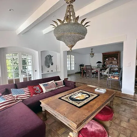 De Caractere! Sereine, Piscine, Plages 5mns! *