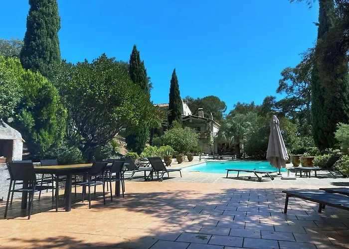 De Caractere! Sereine, Piscine, Plages 5mns! Vila Port Grimaud